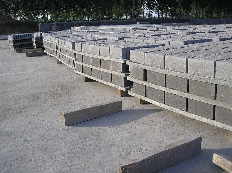 <a href=http://www.buylight.cn/zjtb/ target=_blank class=infotextkey>免燒磚機托板</a>