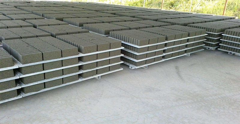 PVC<a href=http://www.buylight.cn/ target=_blank class=infotextkey>空心磚托板</a>